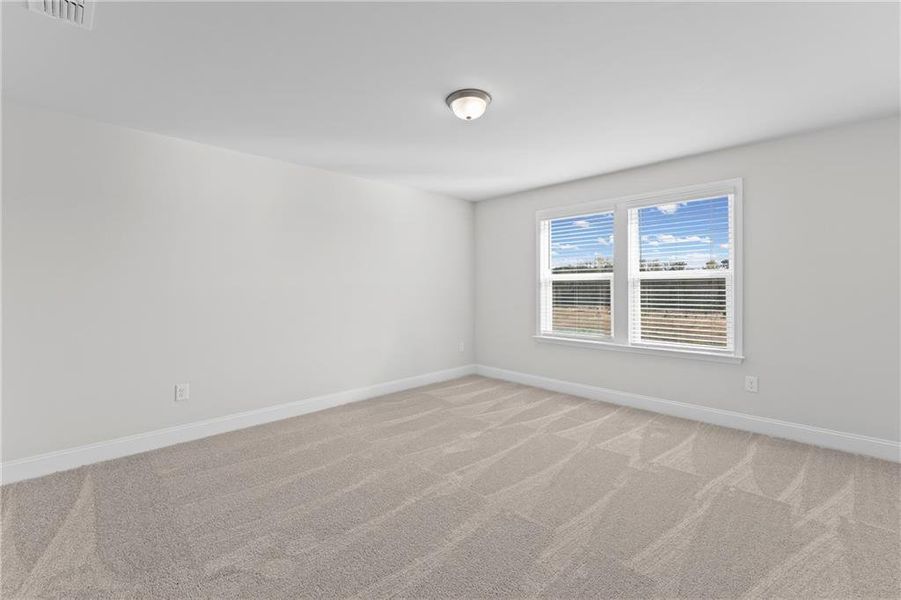 Spacious, unfurnished interior of a new home in Overland, Locust Grove (Image 14).