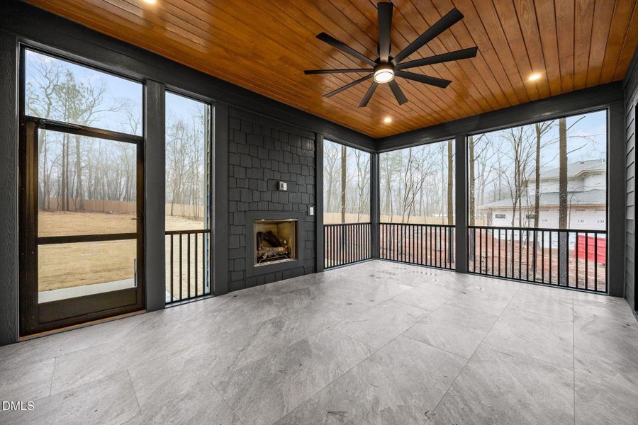 70-web-or-mls-IMG_5196 70-web-or-mls-IMG_5196