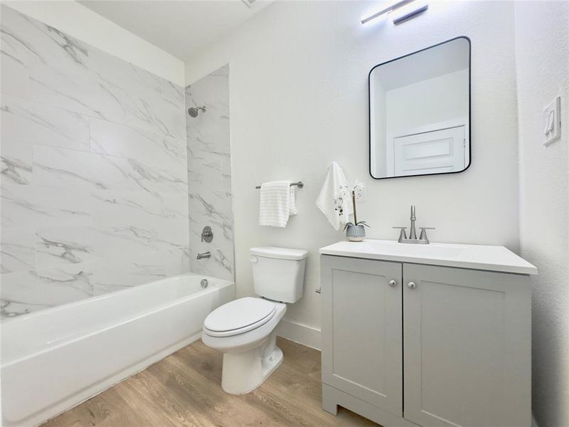 Furnished interior view inside a new home in , Dallas (Image 10). Furnished interior view inside a new home in , Dallas (Image 10).