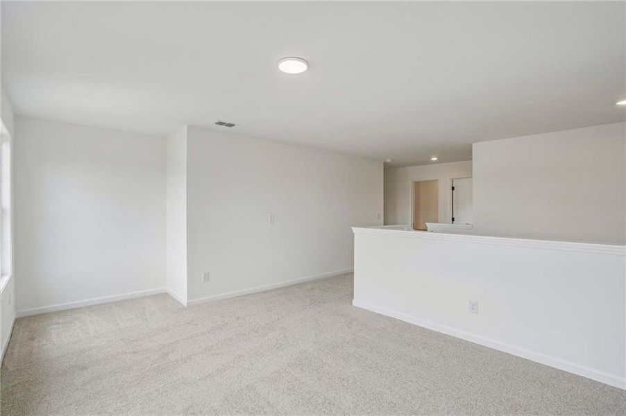 Spacious, unfurnished interior of a new home in Langston Reserve, Cartersville (Image 28).