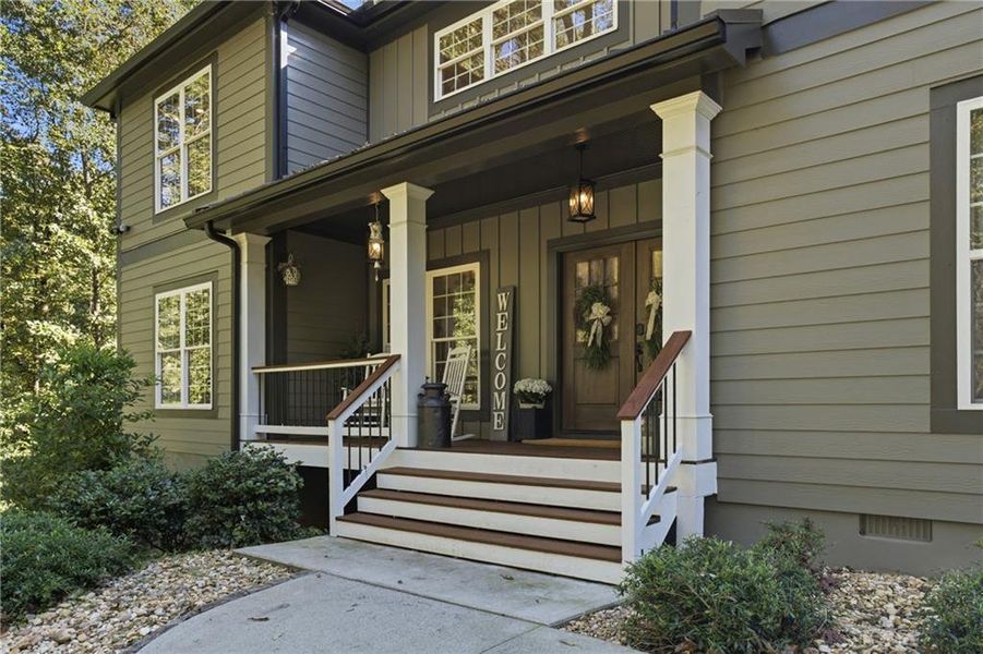 Exterior details and patio area of a home in , Auburn (Image 3).