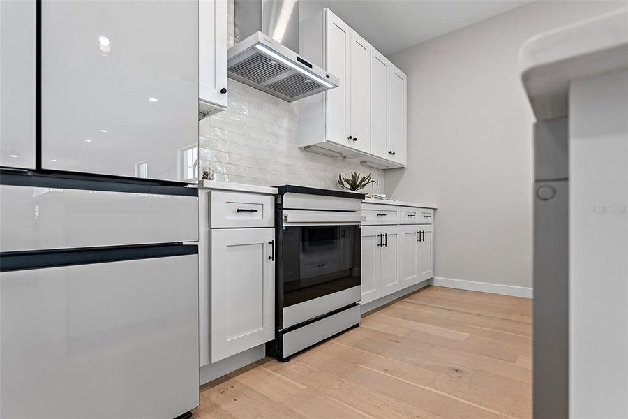 Furnished interior view inside a new home in , St. Petersburg (Image 15).