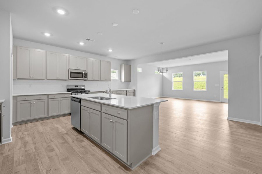 172 Ella Claire Drive, York, SC.  - Slide 12