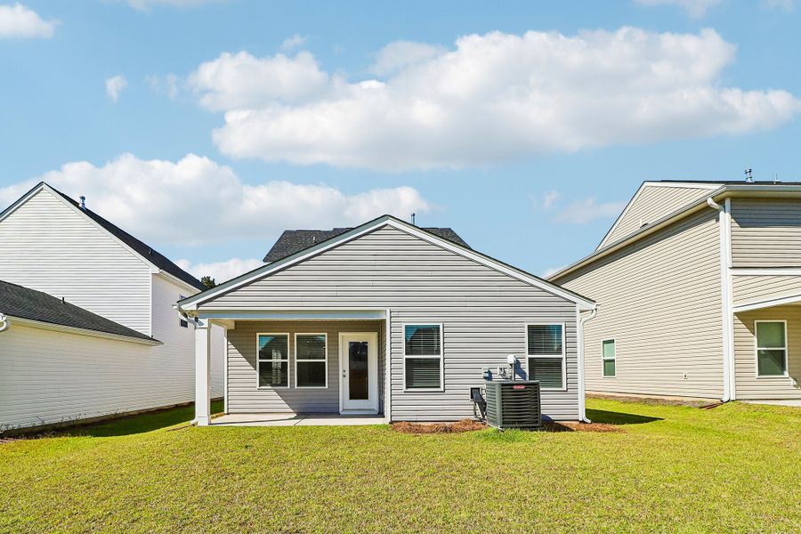 Exterior details and patio area of a home in Victorywoods Village, Columbia (Image 3).