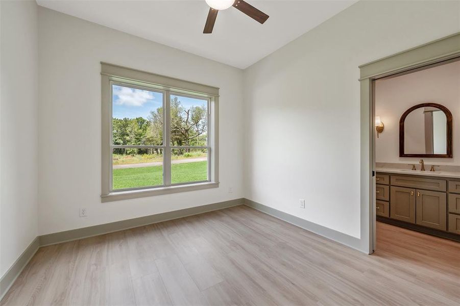 Spacious, unfurnished interior of a new home in , Flint (Image 21).