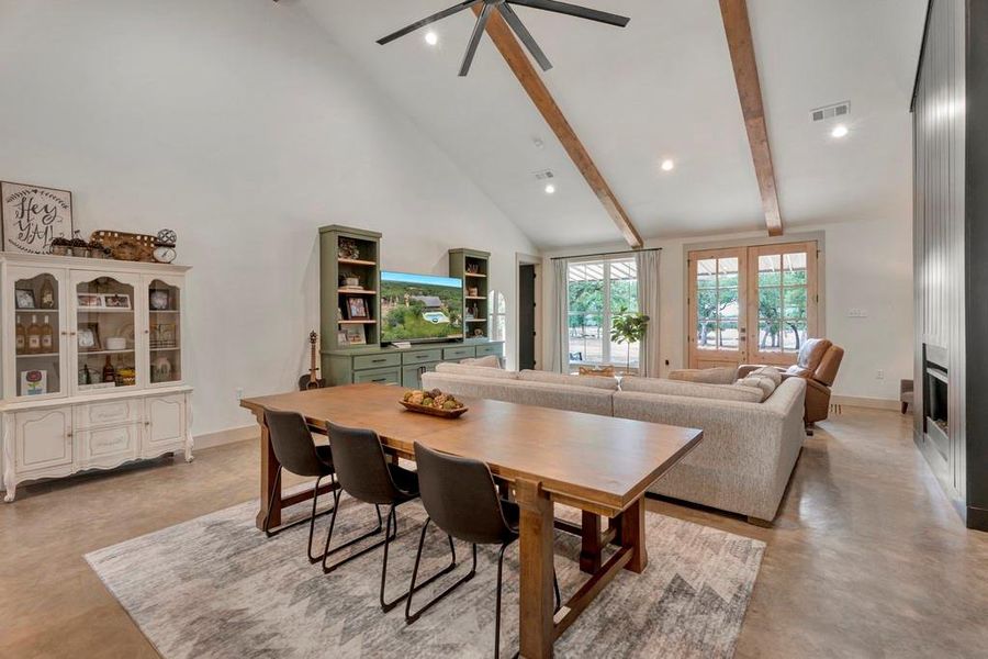 Furnished interior view inside a new home in , Tolar (Image 26).