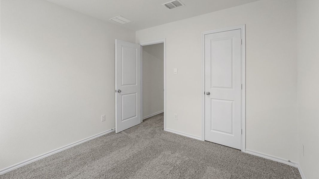 Spacious, unfurnished interior of a new home in Wildcat Ranch, Crandall (Image 17).