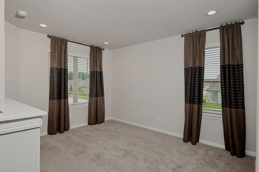 Image 17 of a home in Balmoral East.