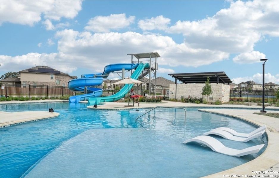 Community amenities in , San Antonio (Image 30).