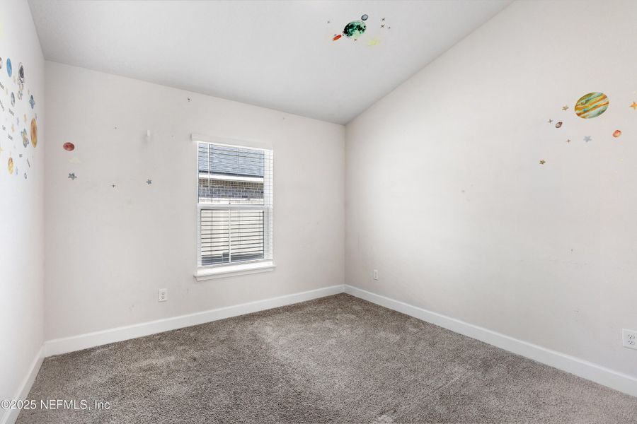 Spacious, unfurnished interior of a new home in Shadow Crest at Rolling Hills, Green Cove Springs (Image 26).