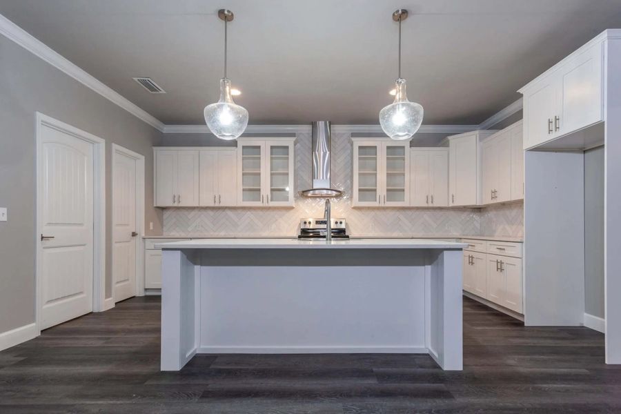 Representative furnished interior of a home built from the Bellah by William Weseman Construction in Grand Oaks, Gainesville (Image 6).