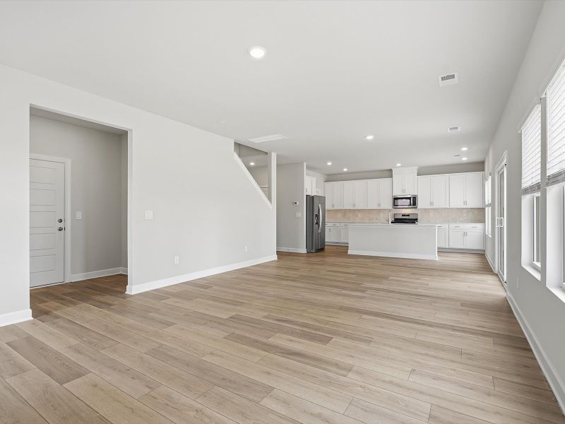 Spacious, unfurnished interior of a new home in Southwell Commons, Anderson (Image 11).
