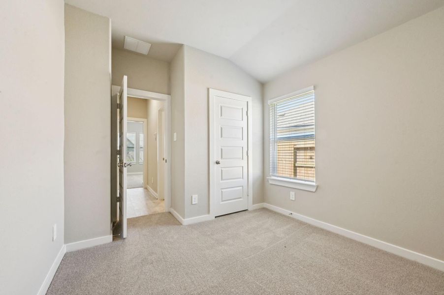 Spacious, unfurnished interior of a new home in Pine Lake Cove - Premier Series, Montgomery (Image 32). Spacious, unfurnished interior of a new home in Pine Lake Cove - Premier Series, Montgomery (Image 32).