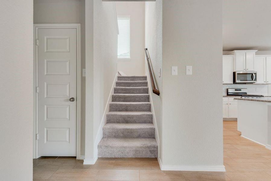 Spacious, unfurnished interior of a new home in , Fort Worth (Image 25).