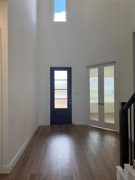 Spacious, unfurnished interior of a new home in Cross Creek West, Fulshear (Image 25).