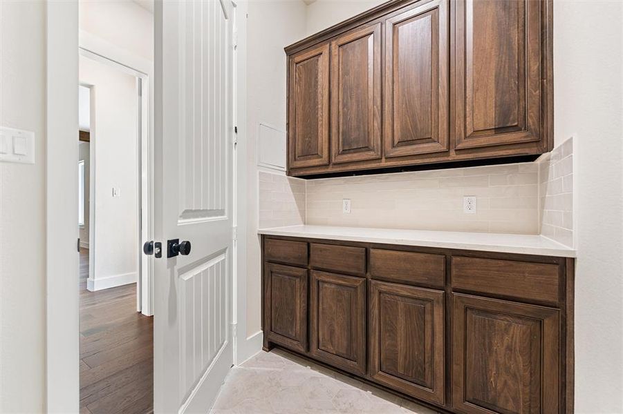 Furnished interior view inside a new home in Eagle Ridge Estates, Weatherford (Image 8).