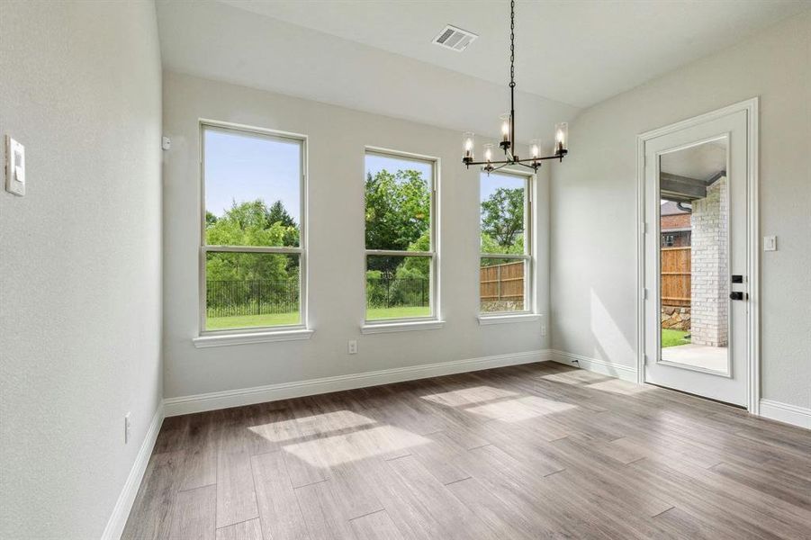 Spacious, unfurnished interior of a new home in Stoney Creek, Sunnyvale (Image 25). Spacious, unfurnished interior of a new home in Stoney Creek, Sunnyvale (Image 25).