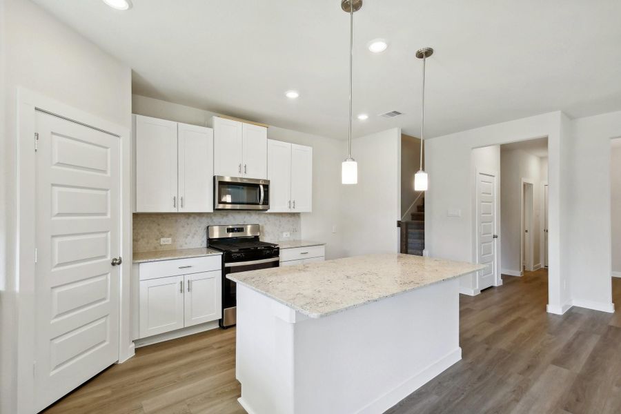 Photo is not of the actual home, but is an inspirational photo of builder’s model home and may depict options, furnishings, and/or decorator features that are not included Photo is not of the actual home, but is an inspirational photo of builder’s model home and may depict options, furnishings, and/or decorator features that are not included