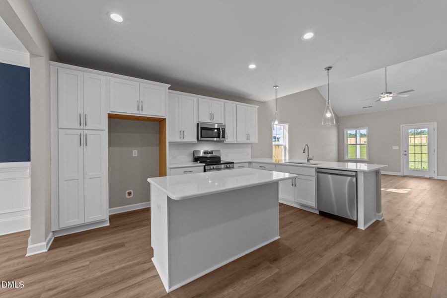 23-web-or-mls-VB4A3922