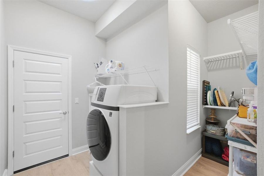 Furnished interior view inside a new home in , Deland (Image 32).