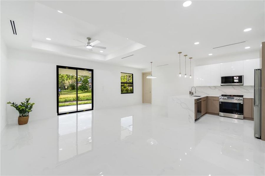 Image 53 of a home in .