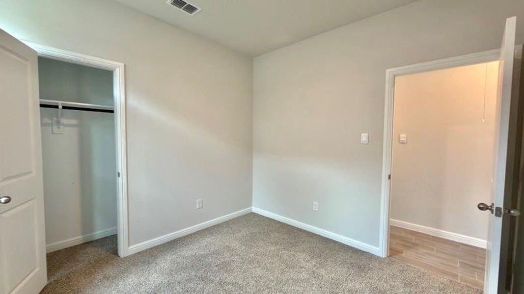 Spacious, unfurnished interior of a new home in Terra Trace, Fort Worth (Image 10).
