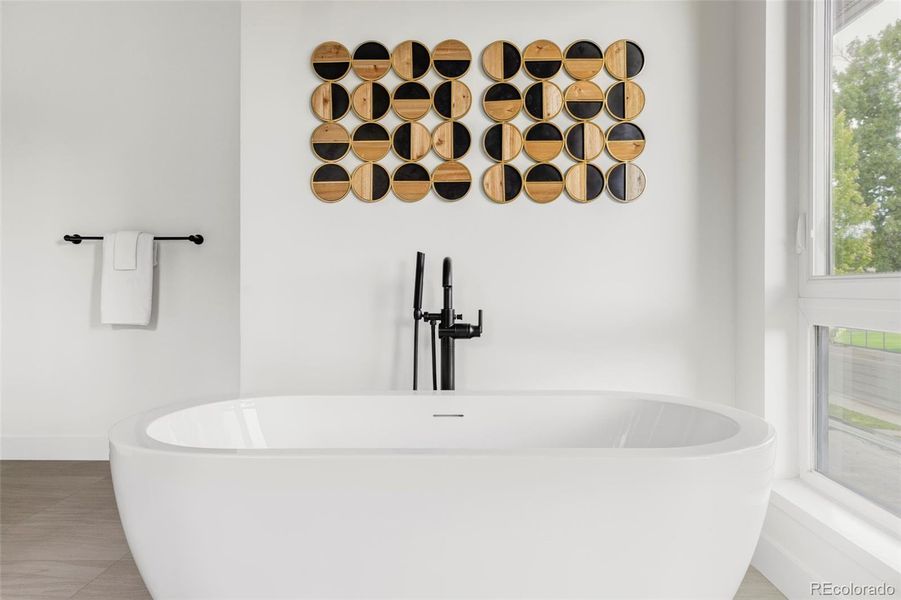 Image 38 of a home in .