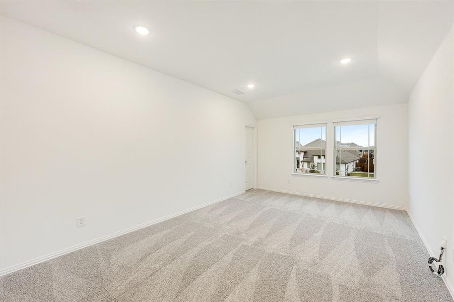 Spacious, unfurnished interior of a new home in West Crossing, Anna (Image 40). Spacious, unfurnished interior of a new home in West Crossing, Anna (Image 40).