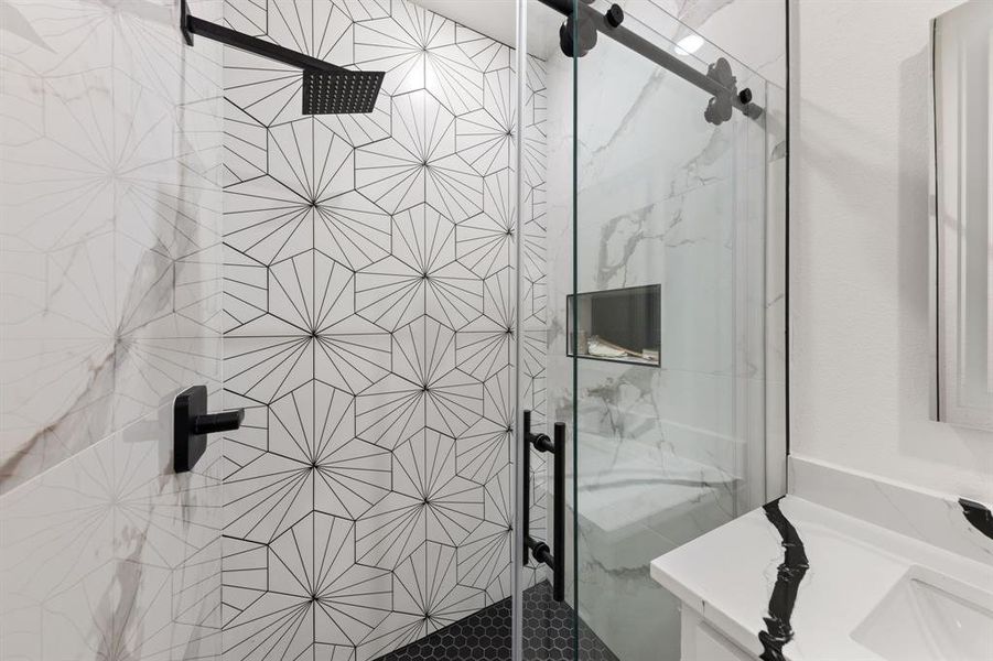 Furnished interior view inside a new home in , Gun Barrel City (Image 19).