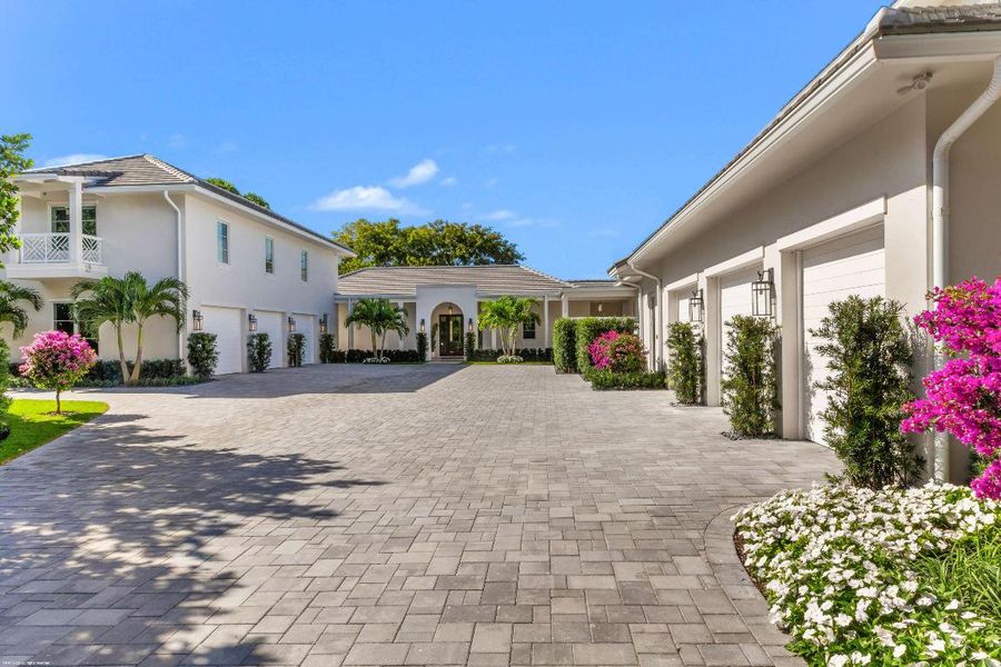 11380 Long Meadow Dr 010