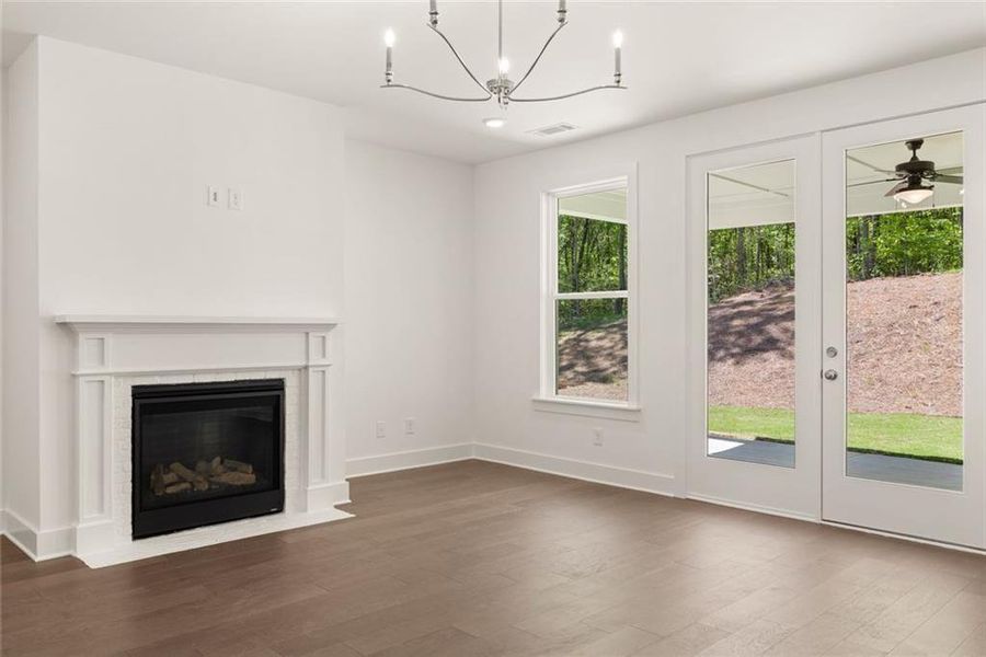 Spacious, unfurnished interior of a new home in , Gainesville (Image 59).