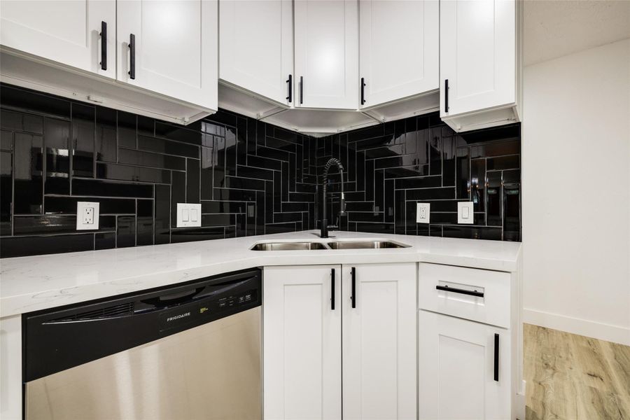 Furnished interior view inside a new home in , Cleveland (Image 7).