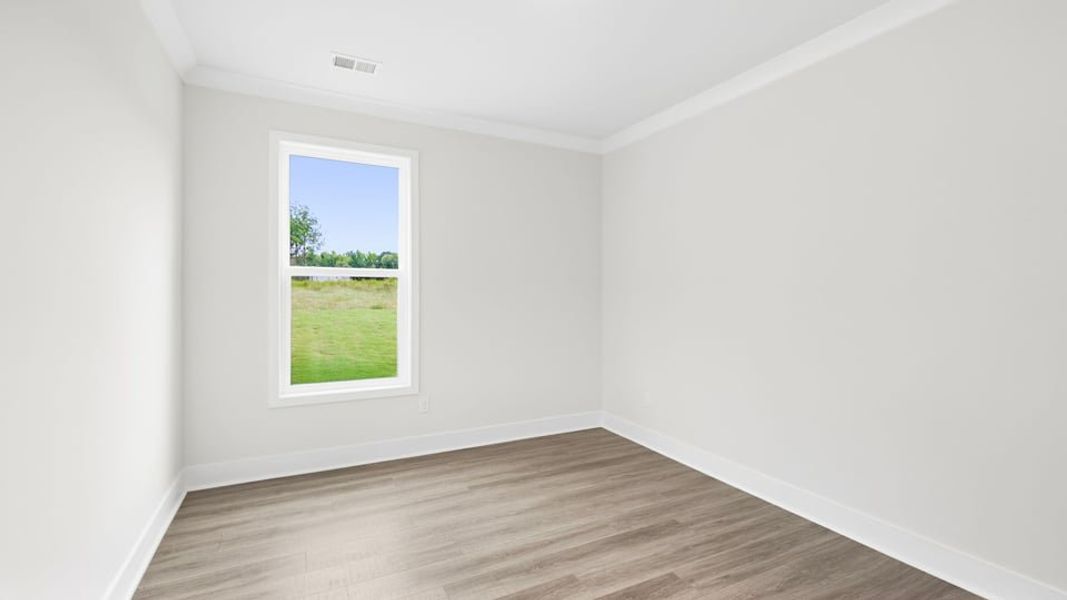 Spacious, unfurnished interior of a new home in Adams Glen, Greenville (Image 28).
