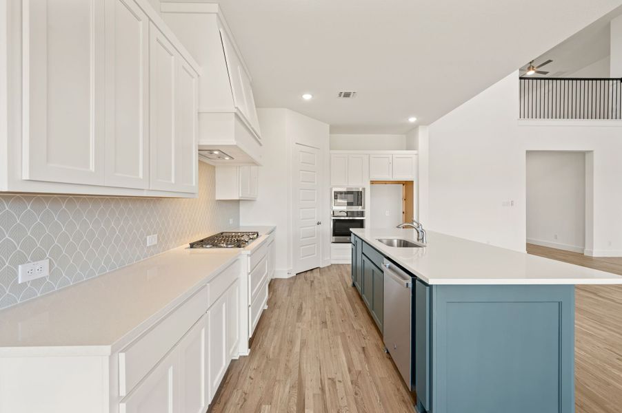 Furnished interior view inside a new home in Settlers Glen, New Fairview (Image 11). Furnished interior view inside a new home in Settlers Glen, New Fairview (Image 11).