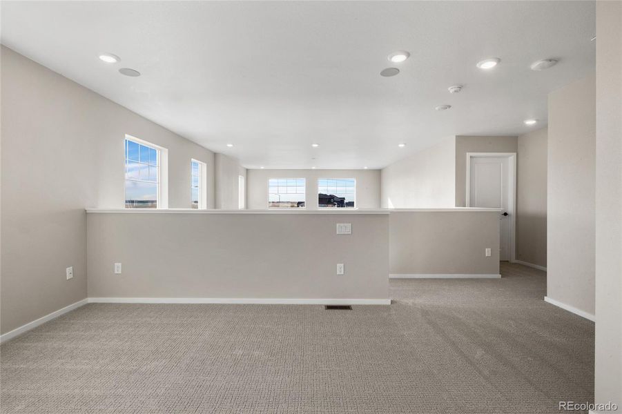 Spacious, unfurnished interior of a new home in Harvest Crossing, Aurora (Image 12).