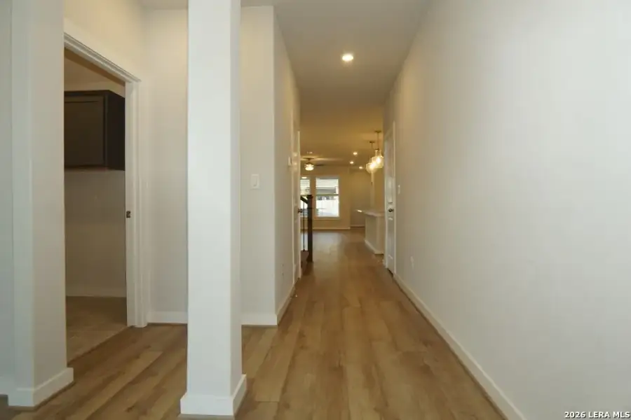 Spacious, unfurnished interior of a new home in Ladera - High Point 45', San Antonio (Image 38). Spacious, unfurnished interior of a new home in Ladera - High Point 45', San Antonio (Image 38).