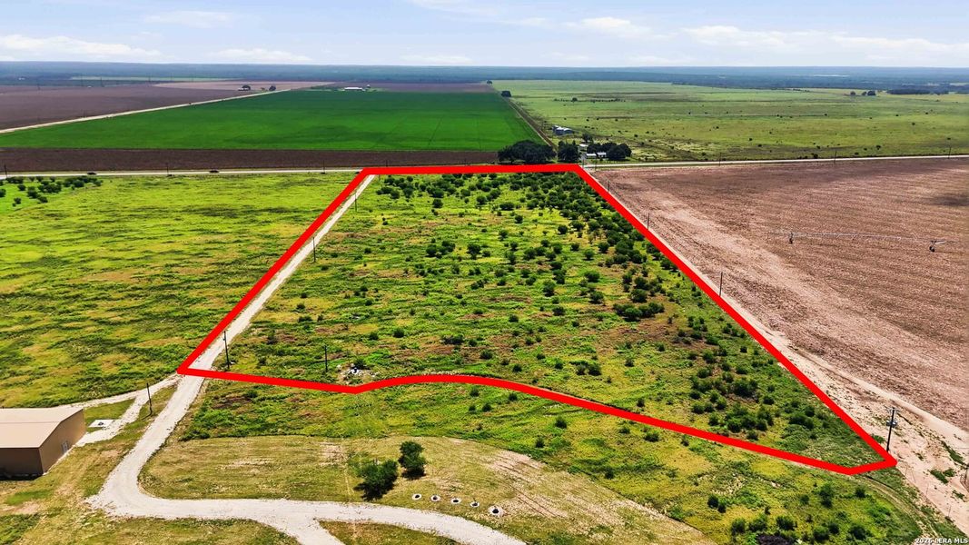 Site preparation for new homesites in , Sabinal (Image 51).