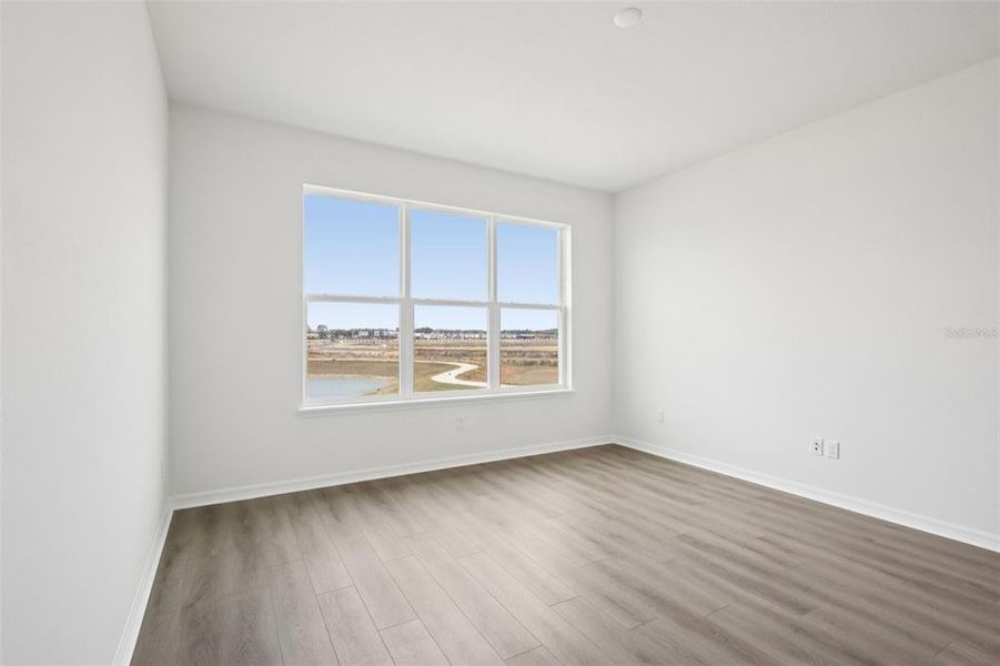 Spacious, unfurnished interior of a new home in , San Antonio (Image 40).