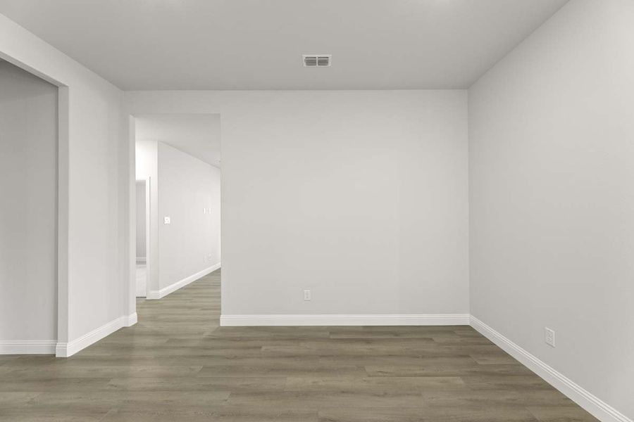 Representative unfurnished interior of a home built from the Addison II by Pacesetter Homes in Leonard Trails, Anna (Image 19).