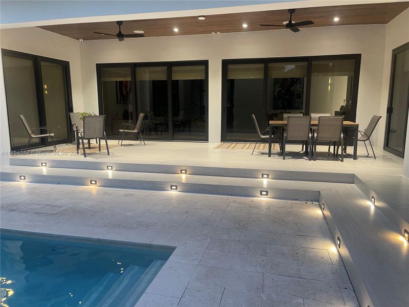 Image 25 of a home in . Image 25 of a home in .