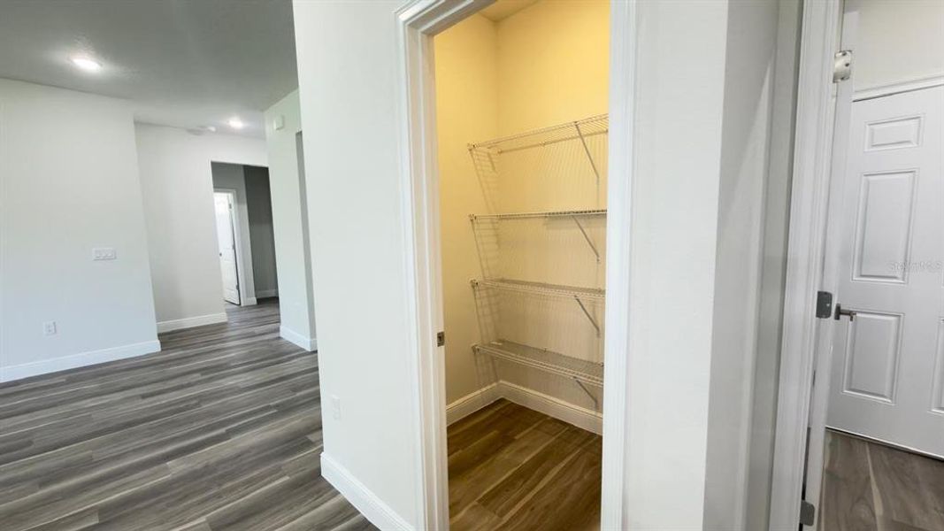 Spacious, unfurnished interior of a new home in , Ocala (Image 34).