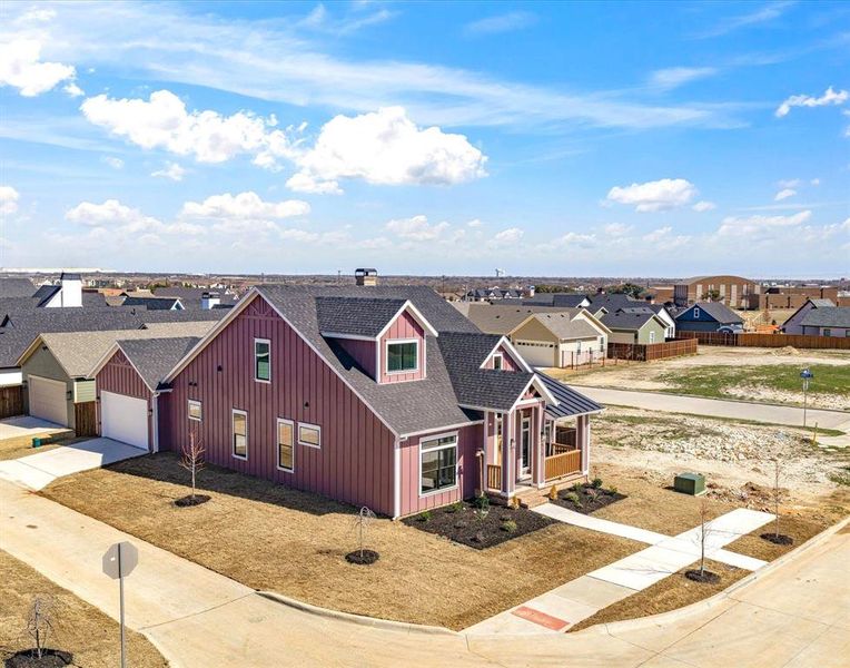 Front exterior of a new home in , Midlothian, TX, highlighting curb appeal (Image 28). Front exterior of a new home in , Midlothian, TX, highlighting curb appeal (Image 28).