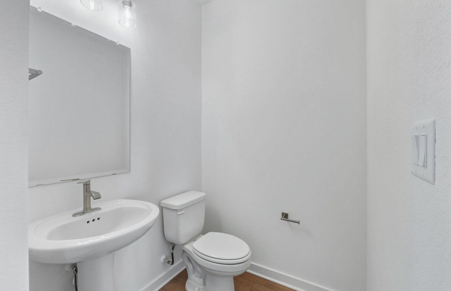 Furnished interior view inside a new home in Santa Rita Ranch, Liberty Hill (Image 10).