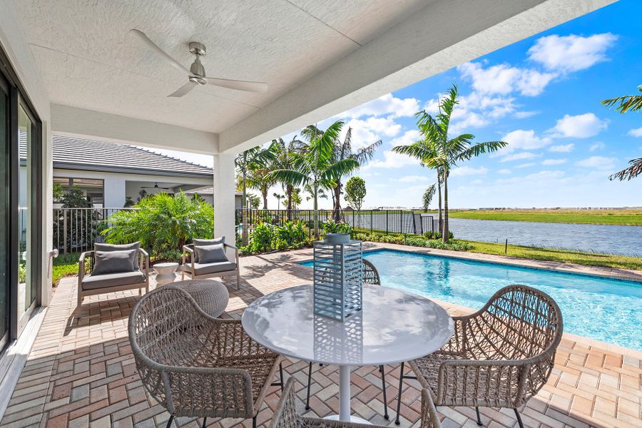 Representative exterior details of a home built from the Atlantica by GL Homes in Valencia Parc at Riverland, Port St. Lucie (Image 3).