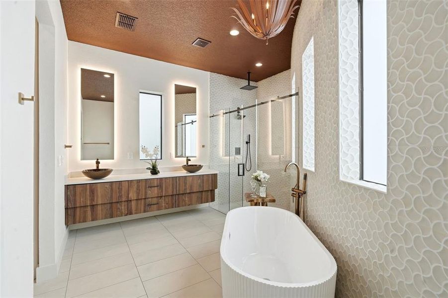 Furnished interior view inside a new home in , Orlando (Image 10).
