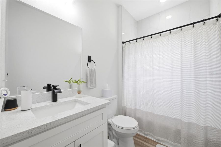 Furnished interior view inside a new home in , Ocala (Image 33).