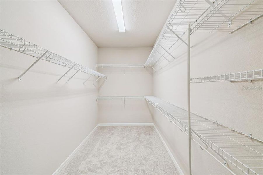 Spacious, unfurnished interior of a new home in Weslyn Park in Sunbridge 34', St. Cloud (Image 9).