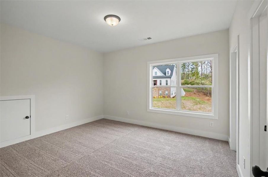 Spacious, unfurnished interior of a new home in , Cartersville (Image 30).