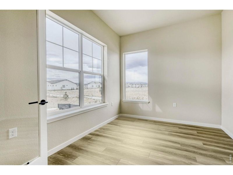 Spacious, unfurnished interior of a new home in , Fort Collins (Image 33).