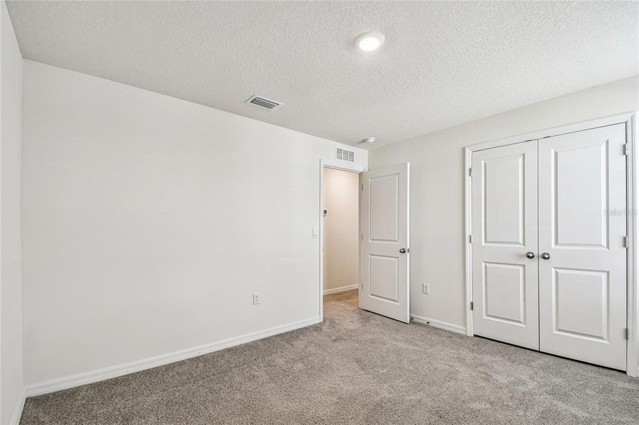 Spacious, unfurnished interior of a new home in River Park, Temple Terrace (Image 38). Spacious, unfurnished interior of a new home in River Park, Temple Terrace (Image 38).